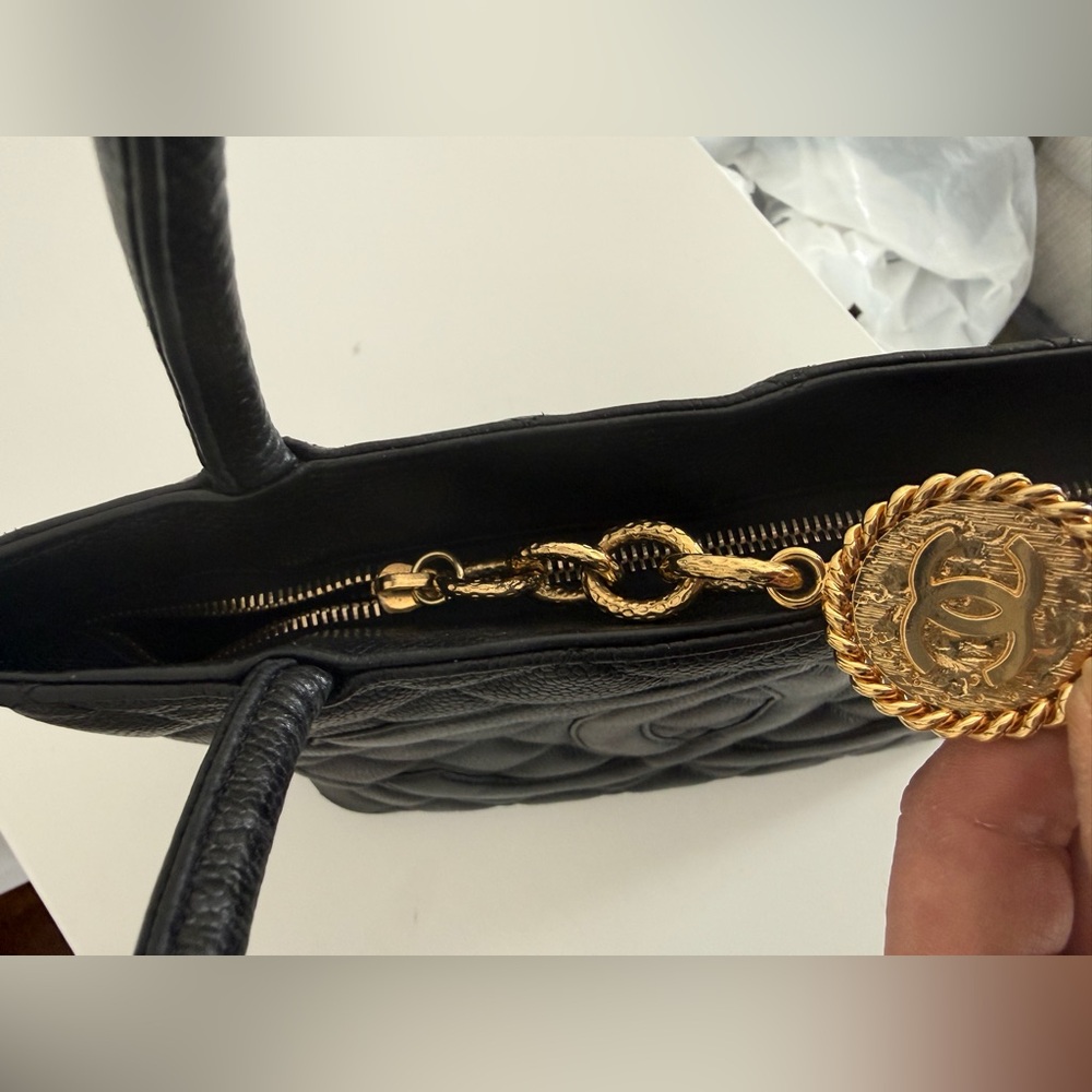 Vintage CHANEL Quilted Caviar Medallion Tote in Black w/Gold Hardware - Picture 9 of 16